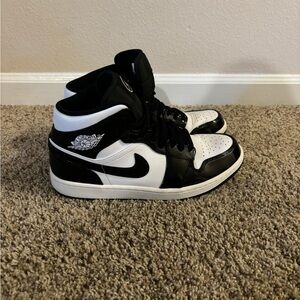 Jordan’s men’s shoes size 10